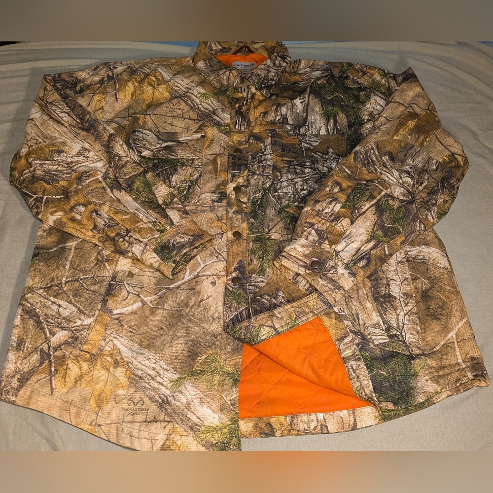 Carhartt x Realtree Camo Jacket with Orange Lining Size XL